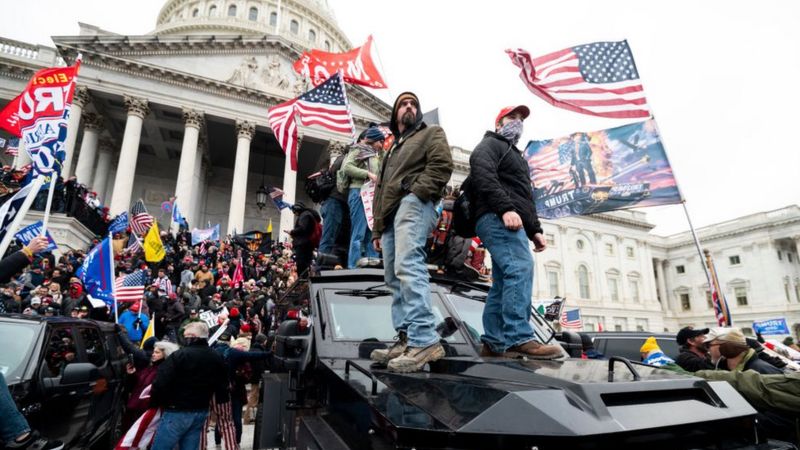 Seguidores de Trump asaltan al Capitolio en Washington, centro del poder político de EEUU