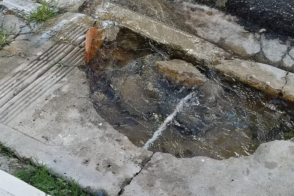 LLevan más de 11 años sin agua potable