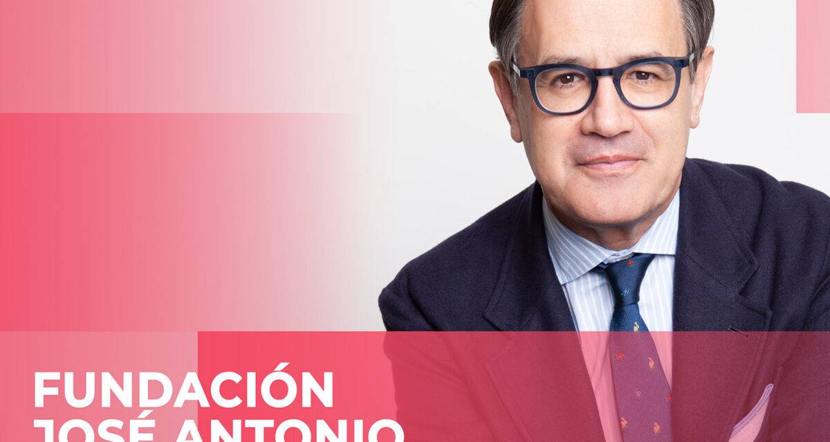 Fundación José Antonio Llorente impulsa tecnología en jóvenes