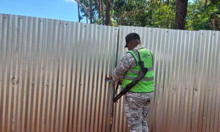 Proedemaren paraliza construcción en Jarabacoa